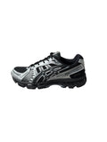 ASICS
GEL-KAYANO 12.1 TRAINERS
Black Graphite Grey