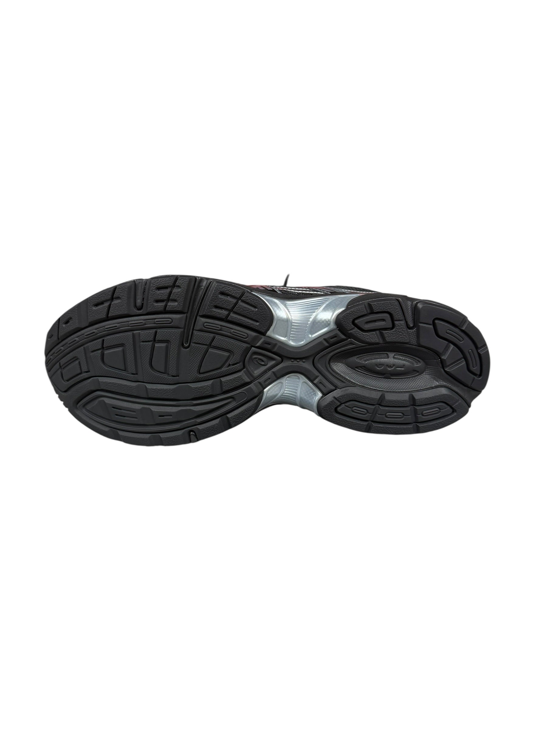 ASICS GEL-1130
Black & Pure Silver
